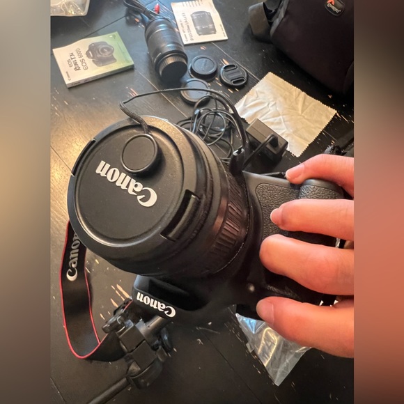 Canon EOS Rebel T3i Package - Picture 7 of 16